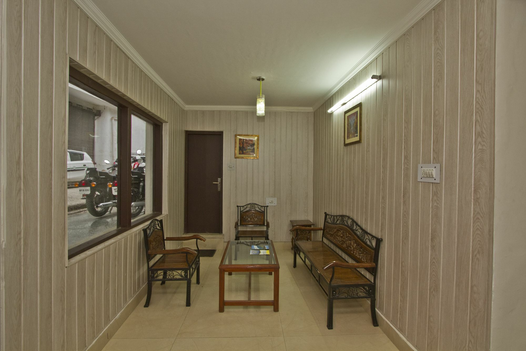 Hotel Meadows Manali Экстерьер фото