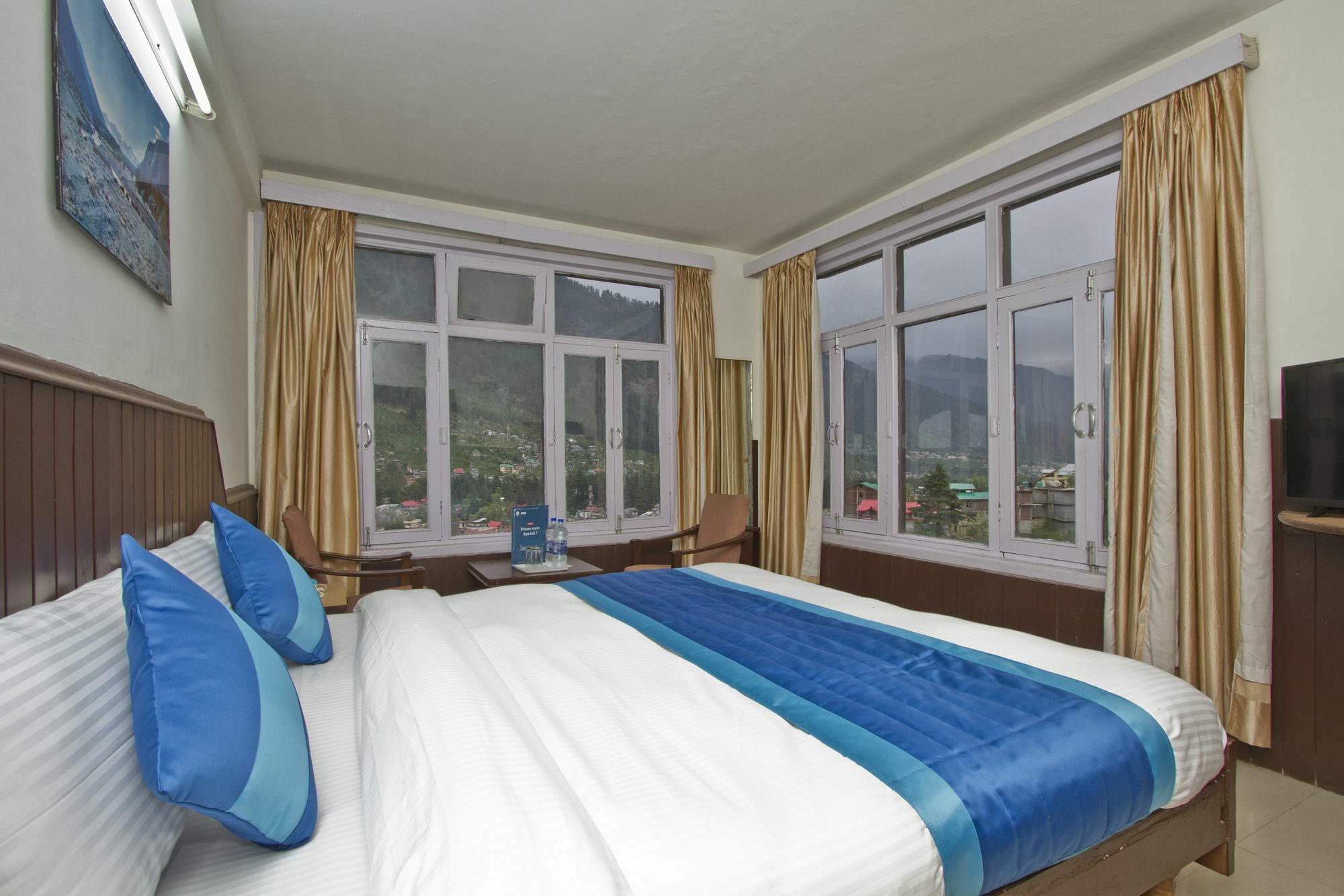 Hotel Meadows Manali Экстерьер фото